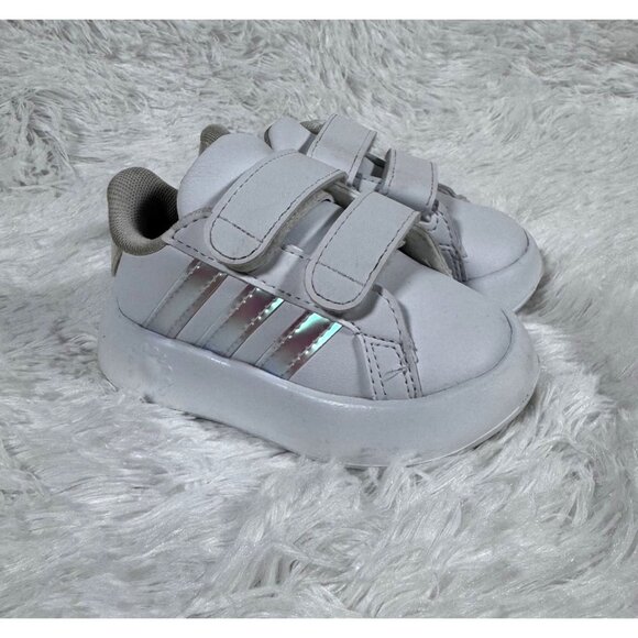 Kids Adidas Grand Court 2.0 Sz 4 - Picture 2 of 8